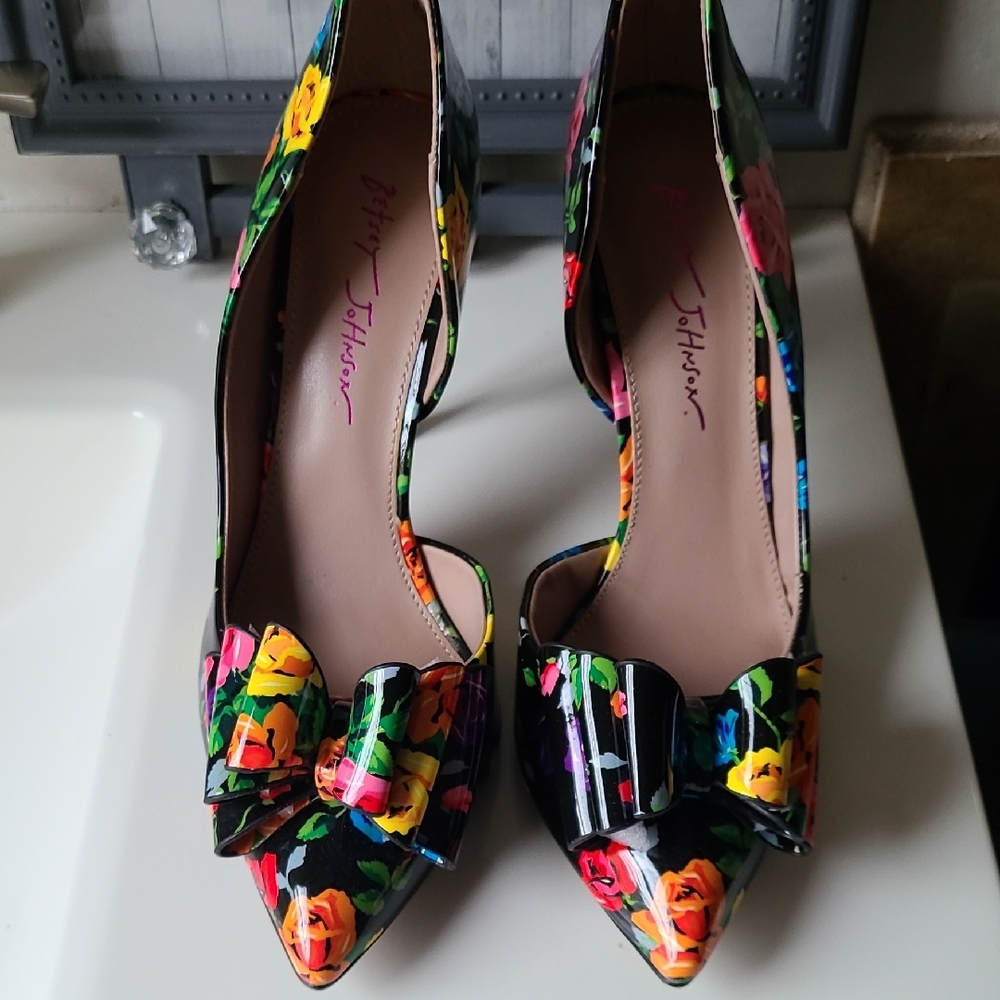 Betsey Johnson Women's Floral Heels